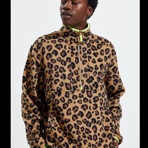 Women’s Urban Outfitters Oversized  Leopard Print Half-Zip Fleece Pullover